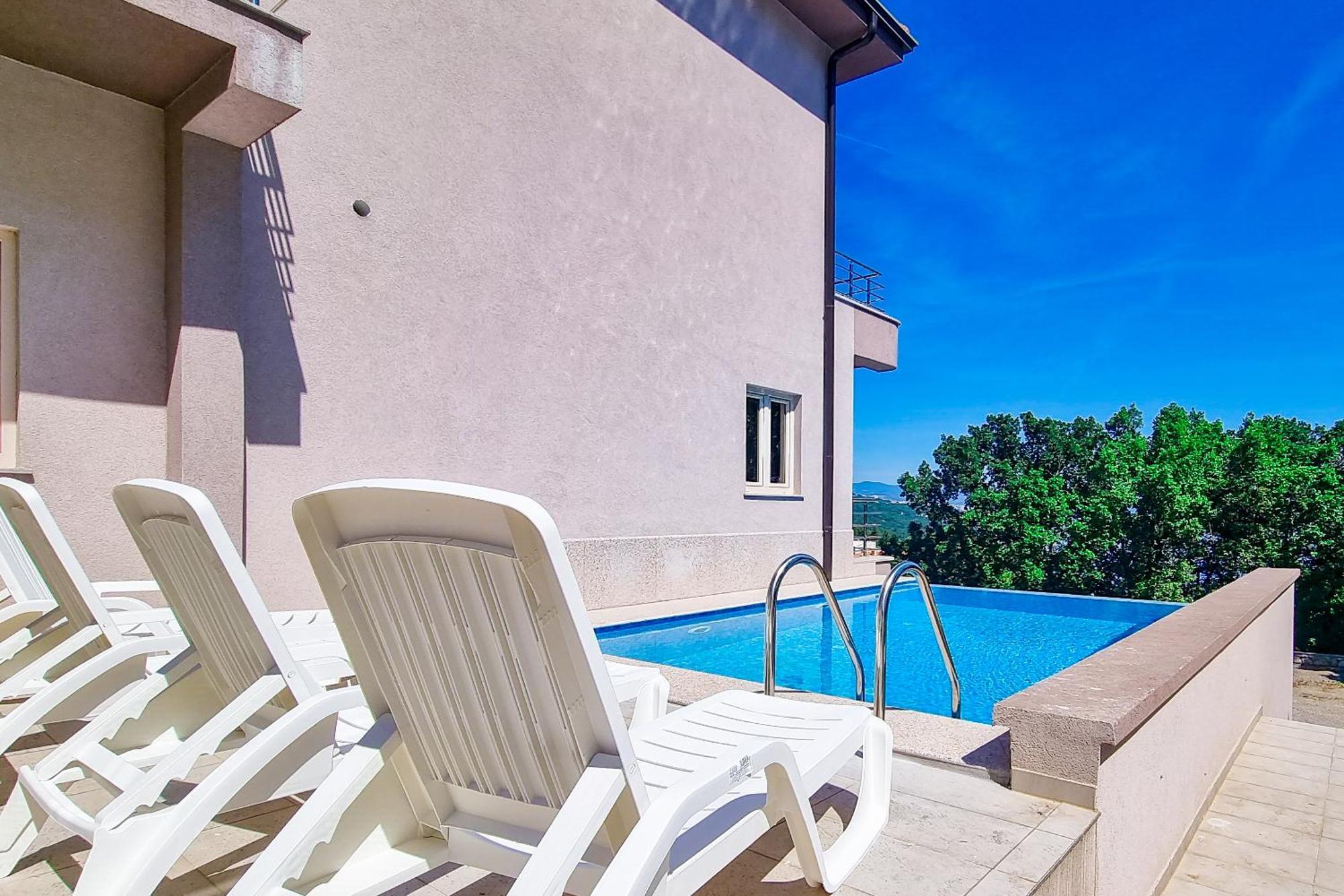 Guest House Manuela Opatija Bagian luar foto