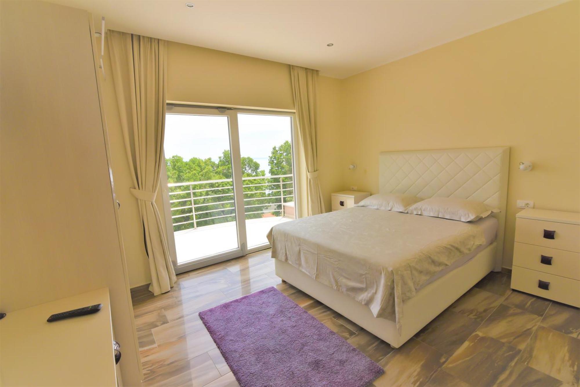 Guest House Manuela Opatija Bagian luar foto