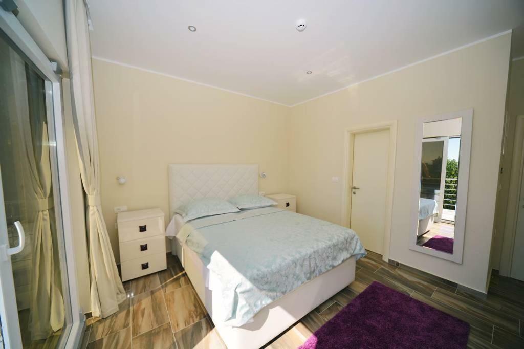 Guest House Manuela Opatija Bagian luar foto