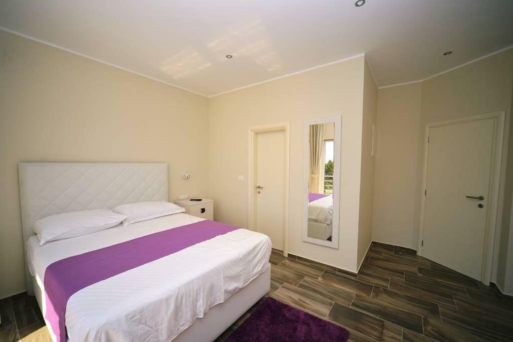 Guest House Manuela Opatija Bagian luar foto